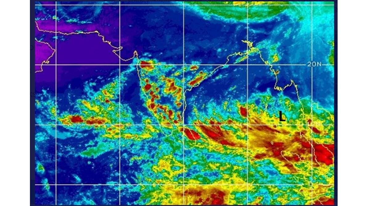 Cyclone likely to reach West Bengal-Bangladesh coasts by Oct 25, skirt Odisha: IMD