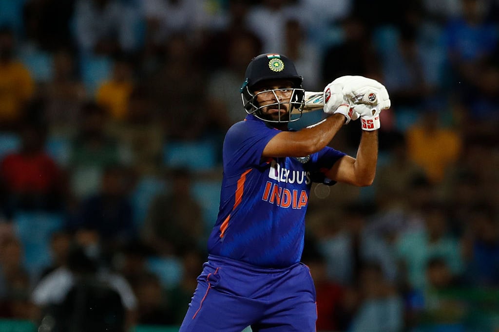 Shardul Thakur takes to Twitter for help in locating kit bags at Mumbai airport, Bhajji responds