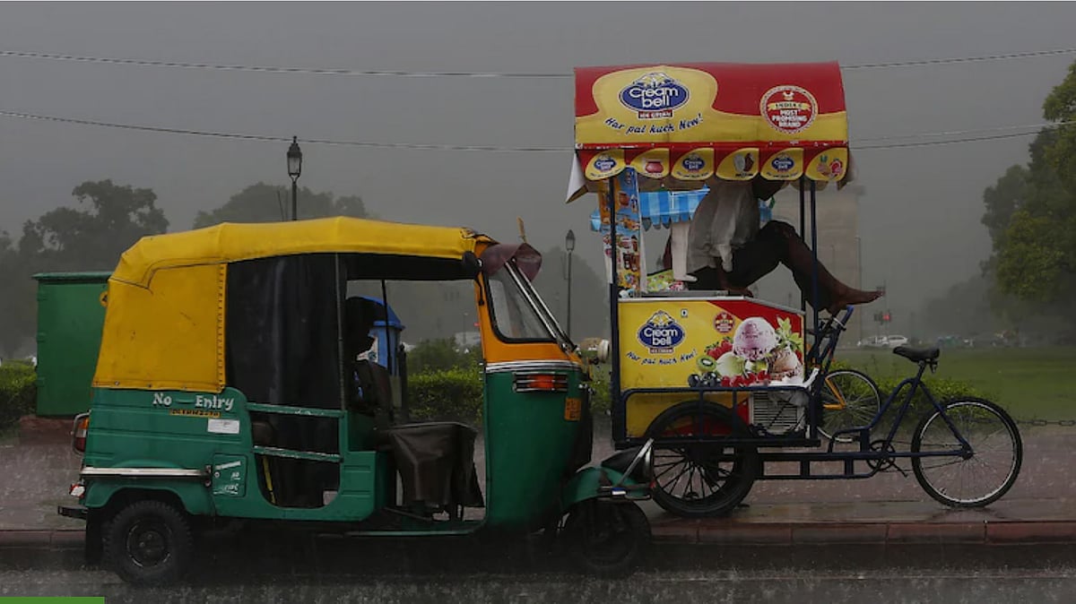 Auto-rickshaw, taxi fares hiked in Delhi