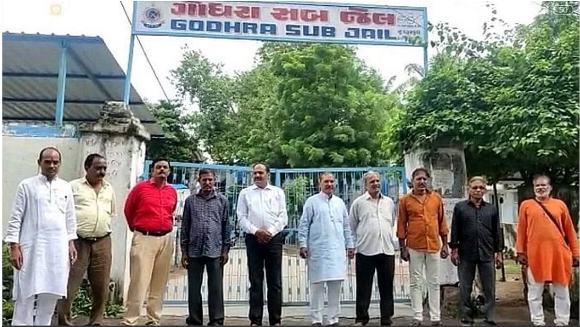 Bilkis Bano case: All 11 convicts surrender at Godhra jail shortly before deadline