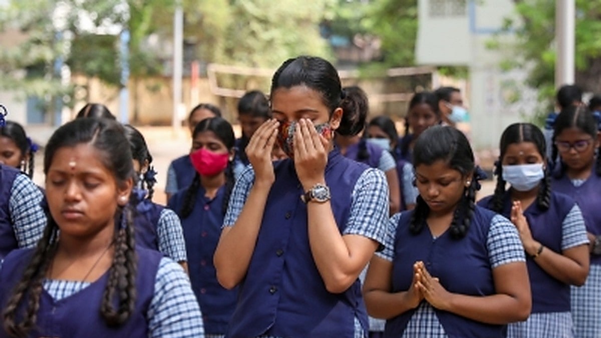 Oppn parties protest move to introduce CBSE syllabus in Puducherry schools