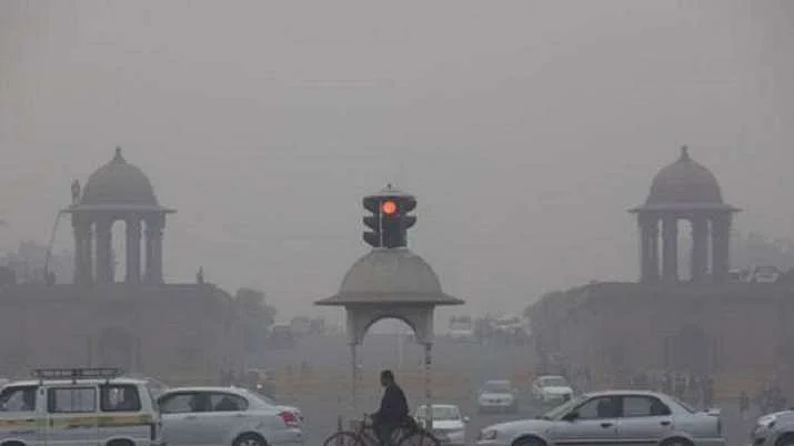 Haze in Delhi due to air pollution (Representational pic)