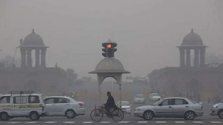 Light rain or drizzle likely in Delhi, air quality still 'very poor'