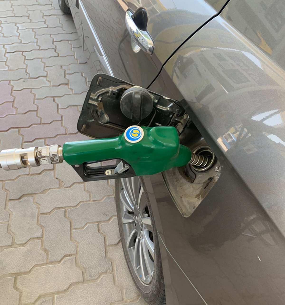 No petrol, diesel in Delhi without PUC from Oct 25: Gopal Rai