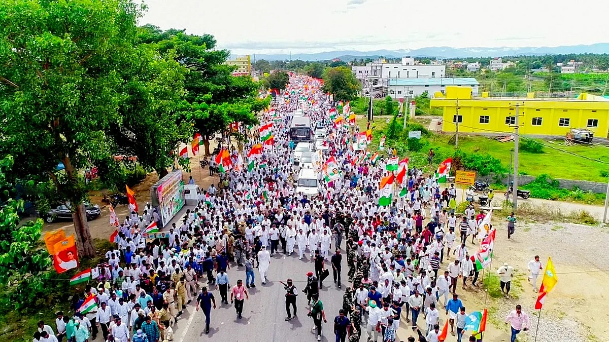 ‘Bharat Jodo Yatra’ evokes massive response in Karnataka, reminds people of Dandi March