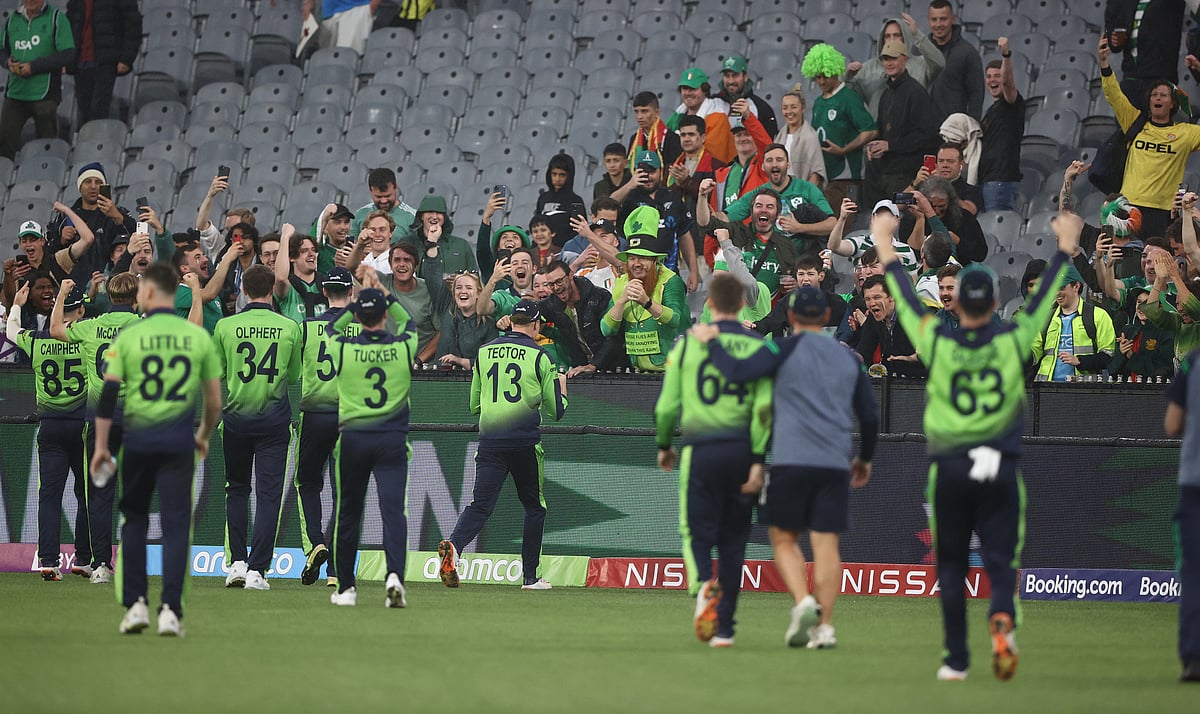 Ireland shocks England by 5 runs