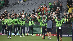 Ireland shocks England by 5 runs