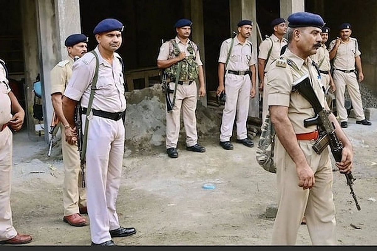 UP: Police slap notice on 60 anti-CAA protesters, seek Rs 57 lakh in damages in Bijnor