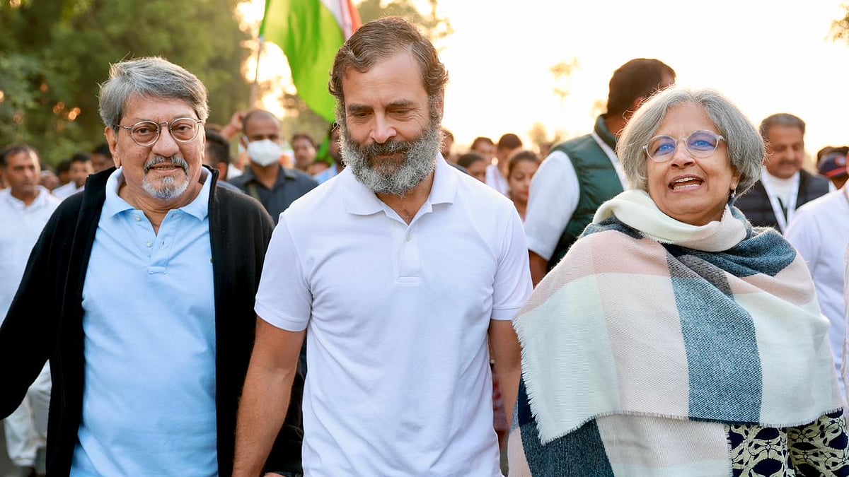Actor Amol Palekar and wife Sandhya Gokhale walk alongside Rahul Gandhi in the Bharat Jodo Yatra in Buldhana, Maharshtra on 20 Nov 2022 