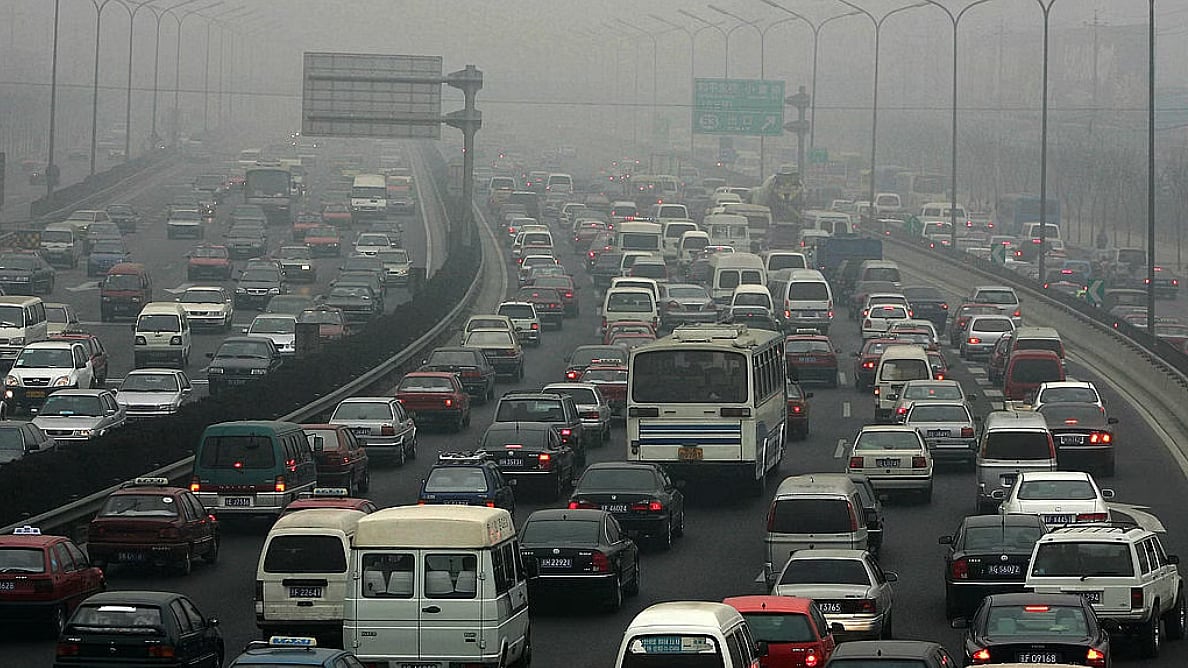 'Severe' air pollution in Delhi-NCR; ban on plying of diesel-run LMVs, entry of trucks ordered