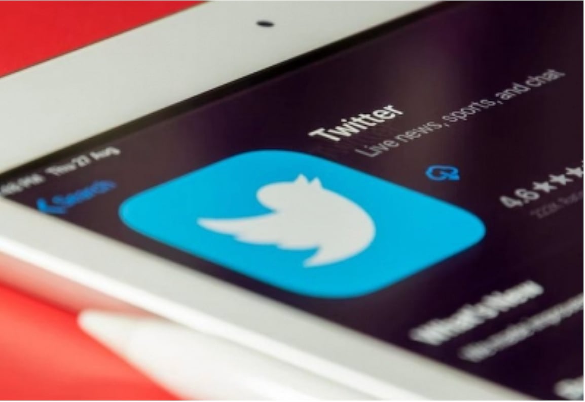 Now $8 Twitter Blue service disappears on iOS app, users flummoxed