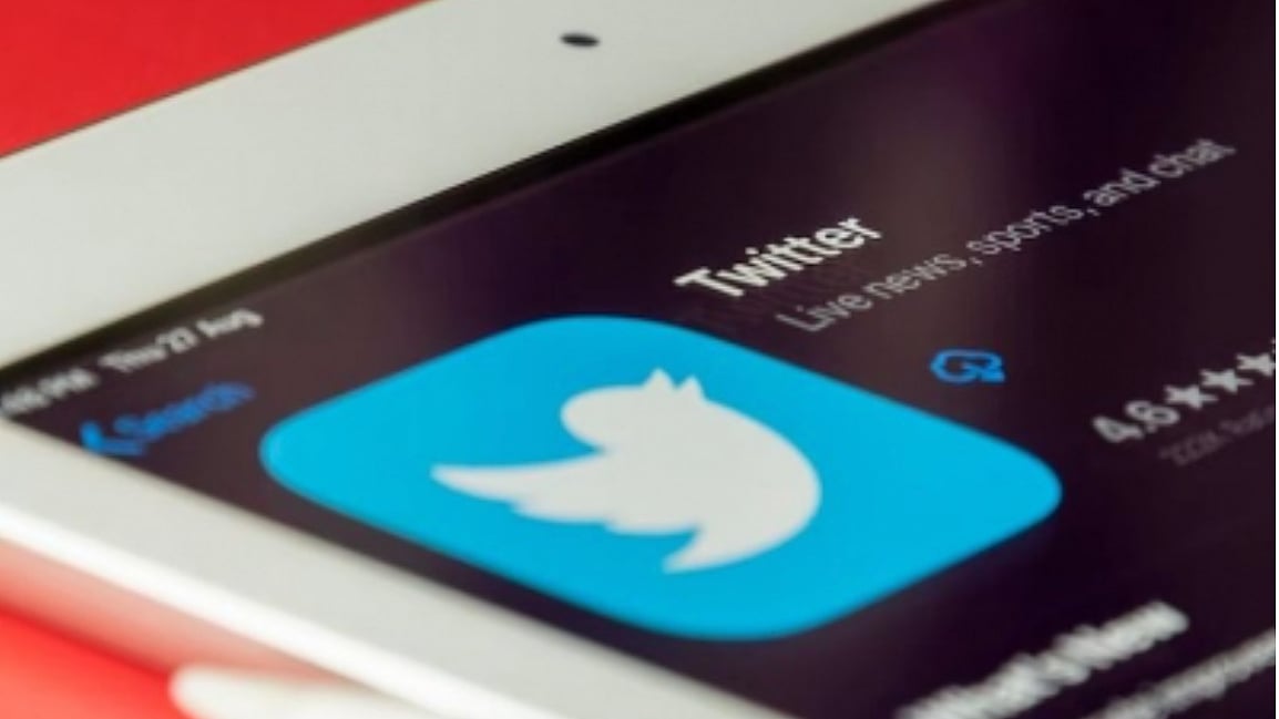 Now $8 Twitter Blue service disappears on iOS app, users flummoxed