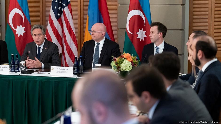 Armenia-Azerbaijan conflict heats up — again
