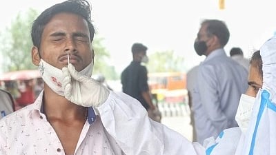 Kolkata: Foreign national suspected to be Covid infected moved to hospital