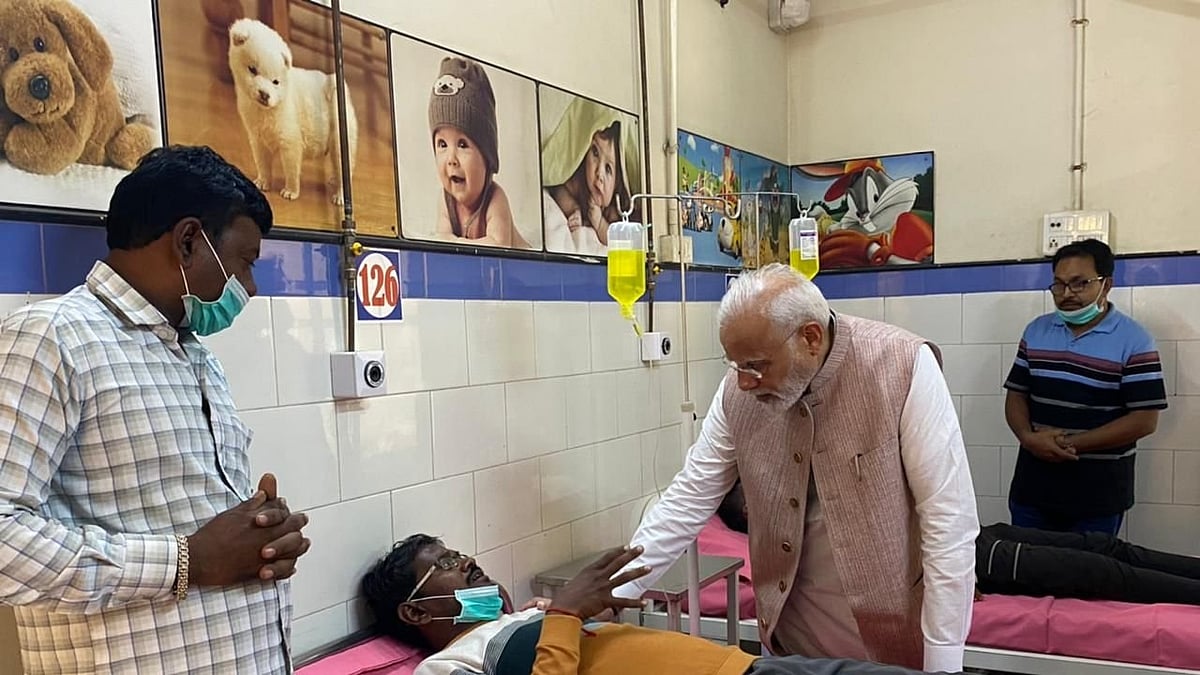 Prime Minister Narendra Modi meets the injured admitted at Morbi civil hospital