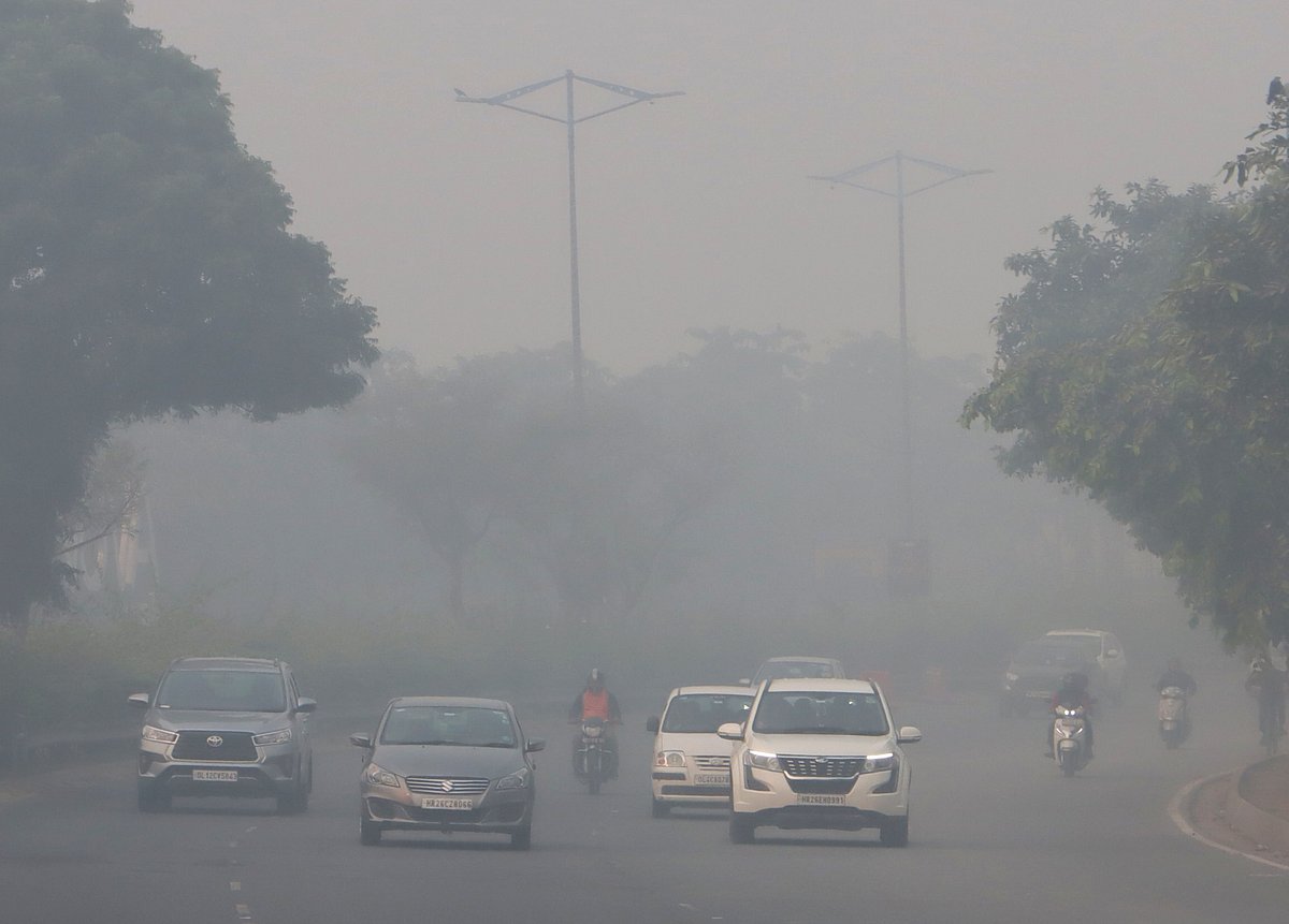 GRAP measures ineffective, ban on diesel light vehicles 'little too late', say environmentalists 