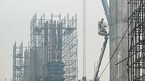 Air quality in Delhi-NCR at severe level, govt reimposes ban on construction