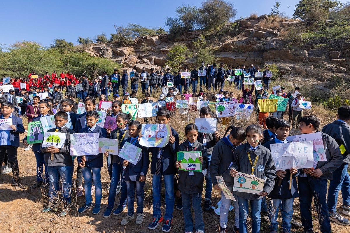 Gurugram: School students join call to save Aravallis
