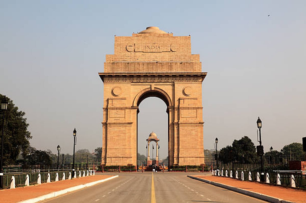 A two-way fight between BJP and AAP in Delhi Mayor Polls 