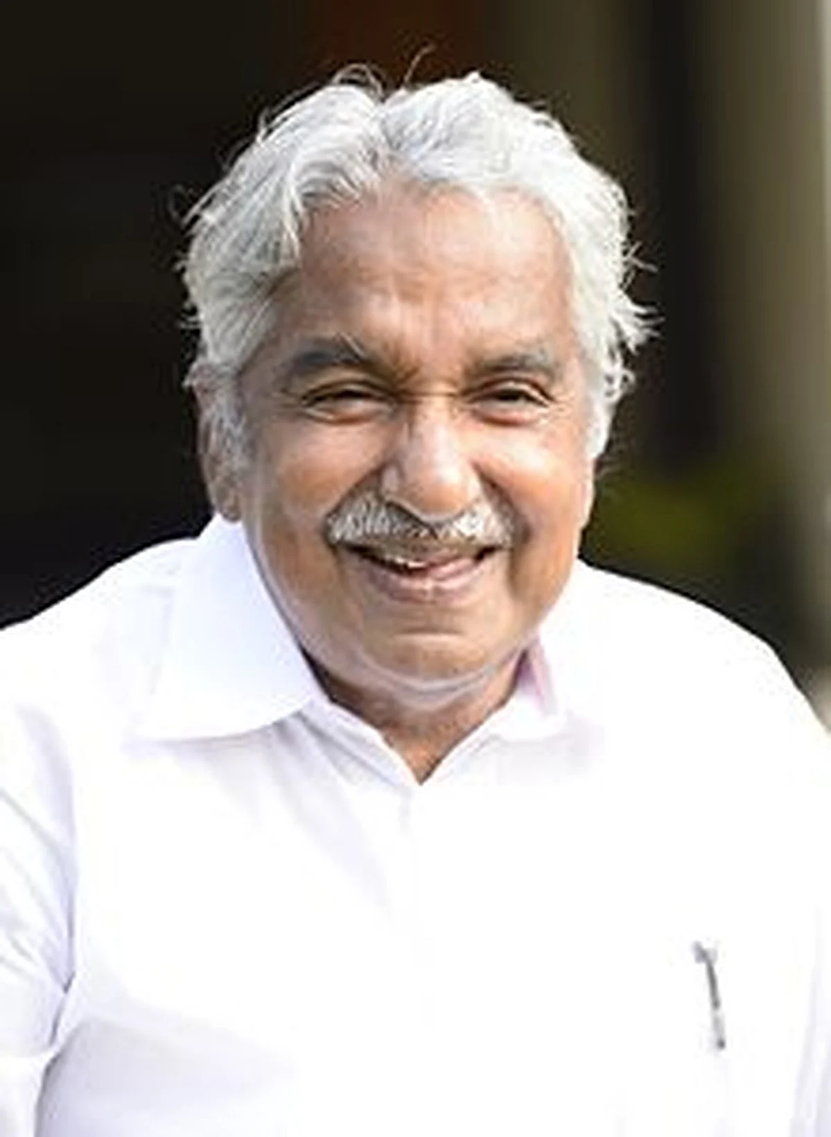 CBI gives clean chit to Oommen Chandy in sexual exploitation case