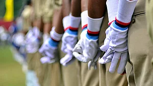 Tuticorin police firing: Protesters demand CM take criminal action against cops
