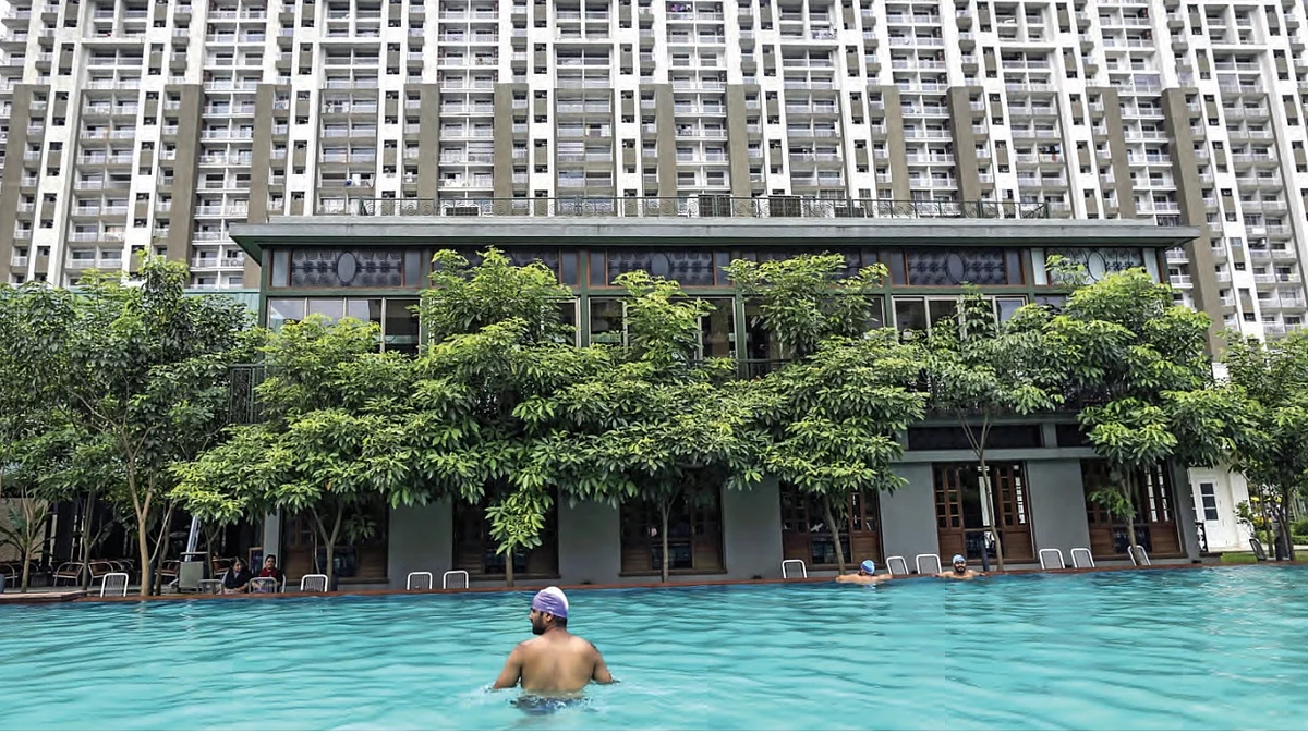 Mumbai: A City for the rich and their Cars