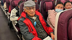 The strange life and crimes of escape-artist Charles Sobhraj, now back in France