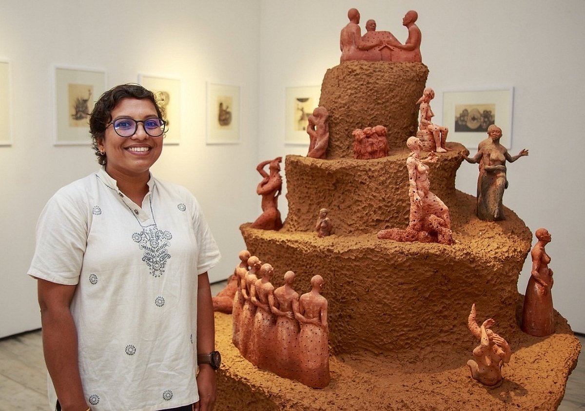 An all Malayalee exclusive space of 200 art works of 34 artistes opens at Kochi Biennale.