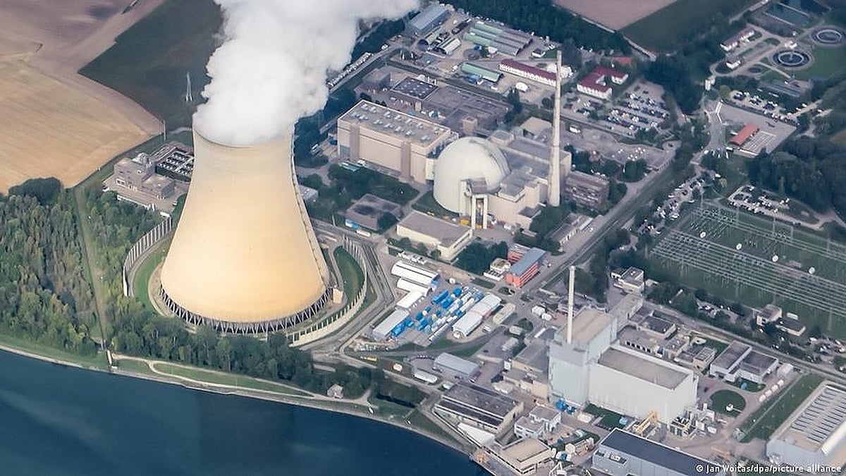 Indonesia plans to build nuclear power plant, seeks investors