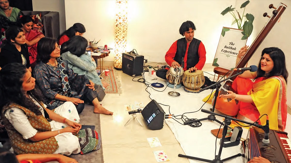 Indian classical singer Sveta Hattangdi Kilpady at a baithak in Gurugram. (Photo: Getty Images)