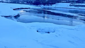 Kashmir reels under sub-zero temperatures ahead of Chilla-i-Kalan