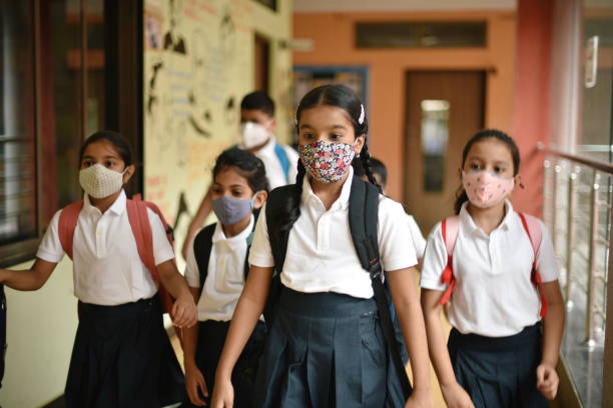 India's Covid infection tally rises by 226, active caseload declines to 4,529