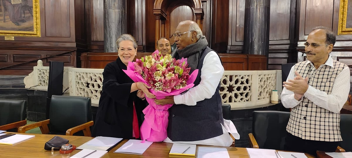 Sonia Gandhi: Silence on matters of serious concern has become defining feature of this government's tenure