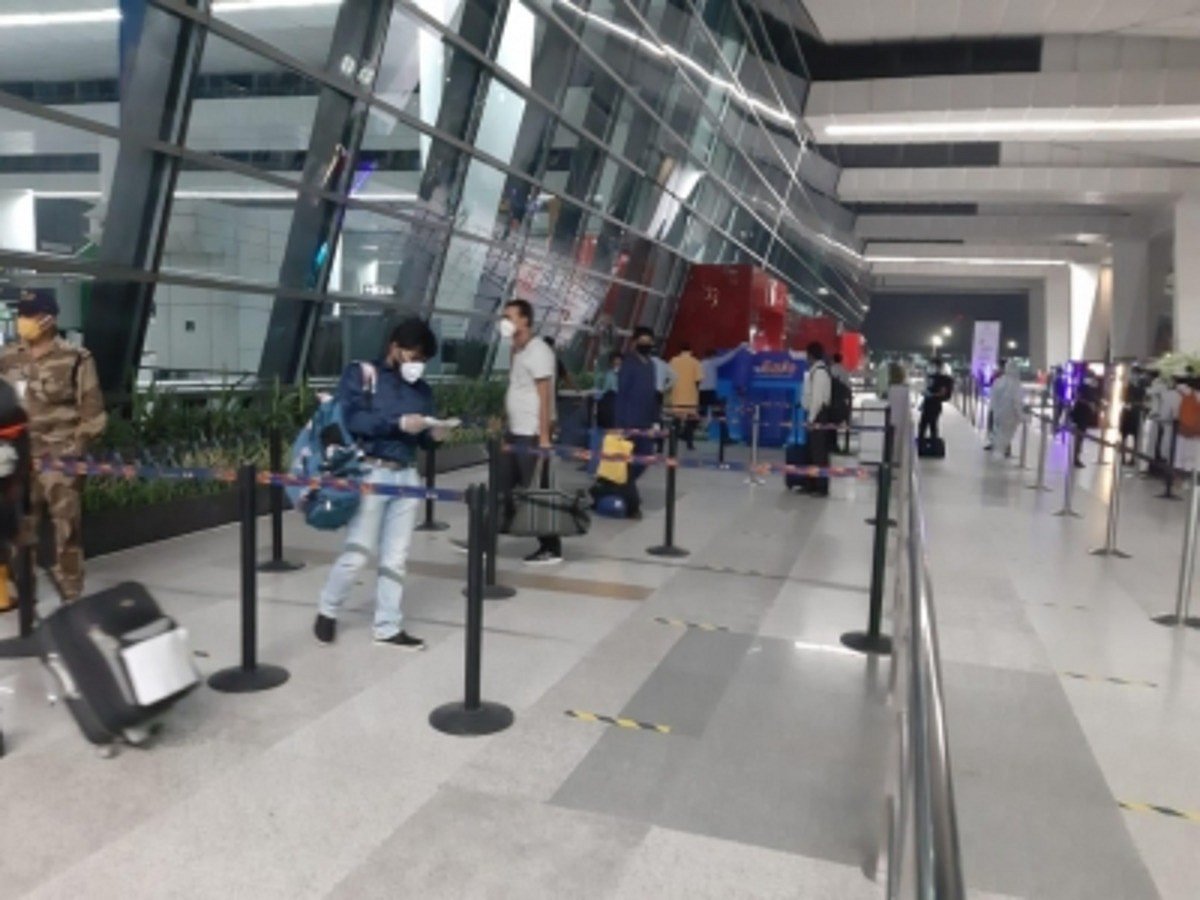 RT-PCR mandatory for arrivals from China, Japan, South Korea, Hong Kong & Thailand
