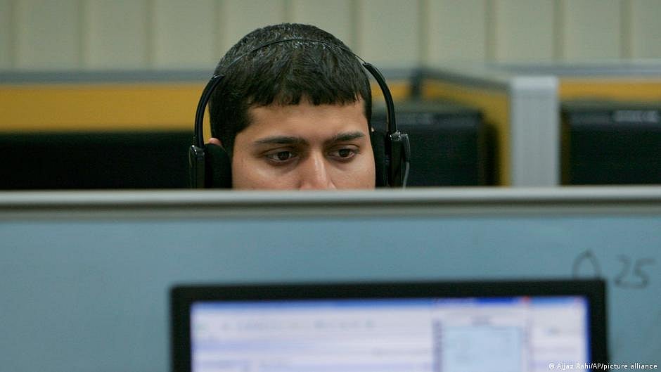 Over 6 in 10 Indian job seekers depressed over layoffs, not giving 100% in current jobs
