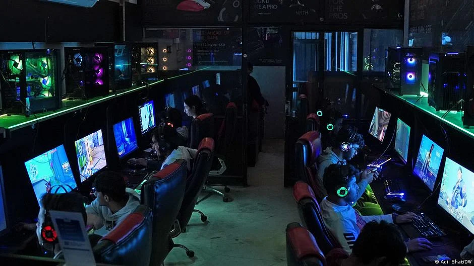 When Assembly passes again the Bill to ban online gambling, Guv has to clear it: TN Minister