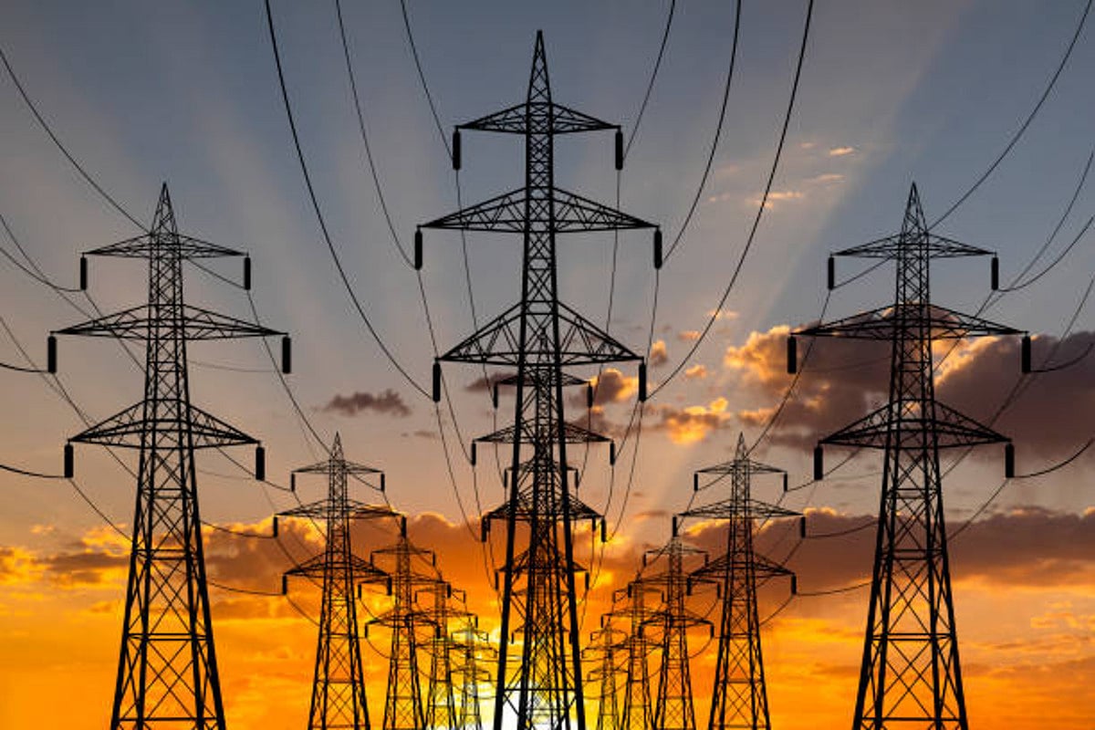 Maharashtra: Employees of three state-owned power companies strike against privatisation