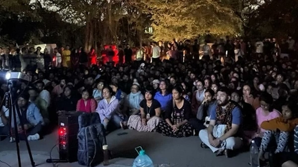 Peaceful screening of BBC documentary at Jadavpur University