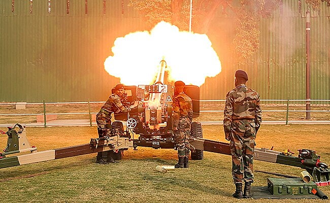 The vintage artillery with 25-pounder guns were replaced by 105 mm Indian field guns, as the government attempts to promote its Make-in-India initiative.