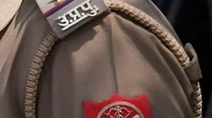 Shahjahanpur cop suspended for 'abusing' BJP politician in his house