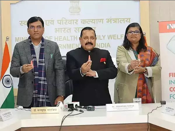 India unveils world's first intranasal Covid vaccine 'iNCOVACC'