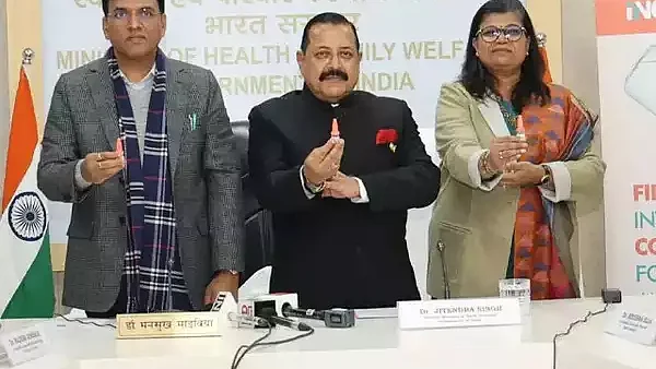 India unveils world's first intranasal Covid vaccine 'iNCOVACC'