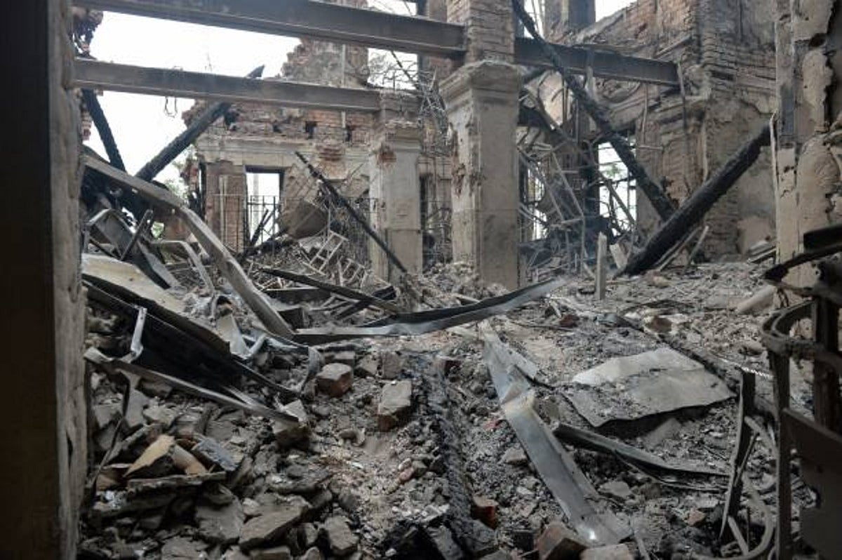 Ukraine updates: Kharkiv hit after German minister's visit