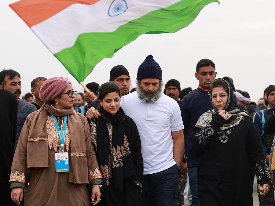 Mehbooba Mufti calls Bharat Jodo Yatra a breath of fresh air in Kashmir