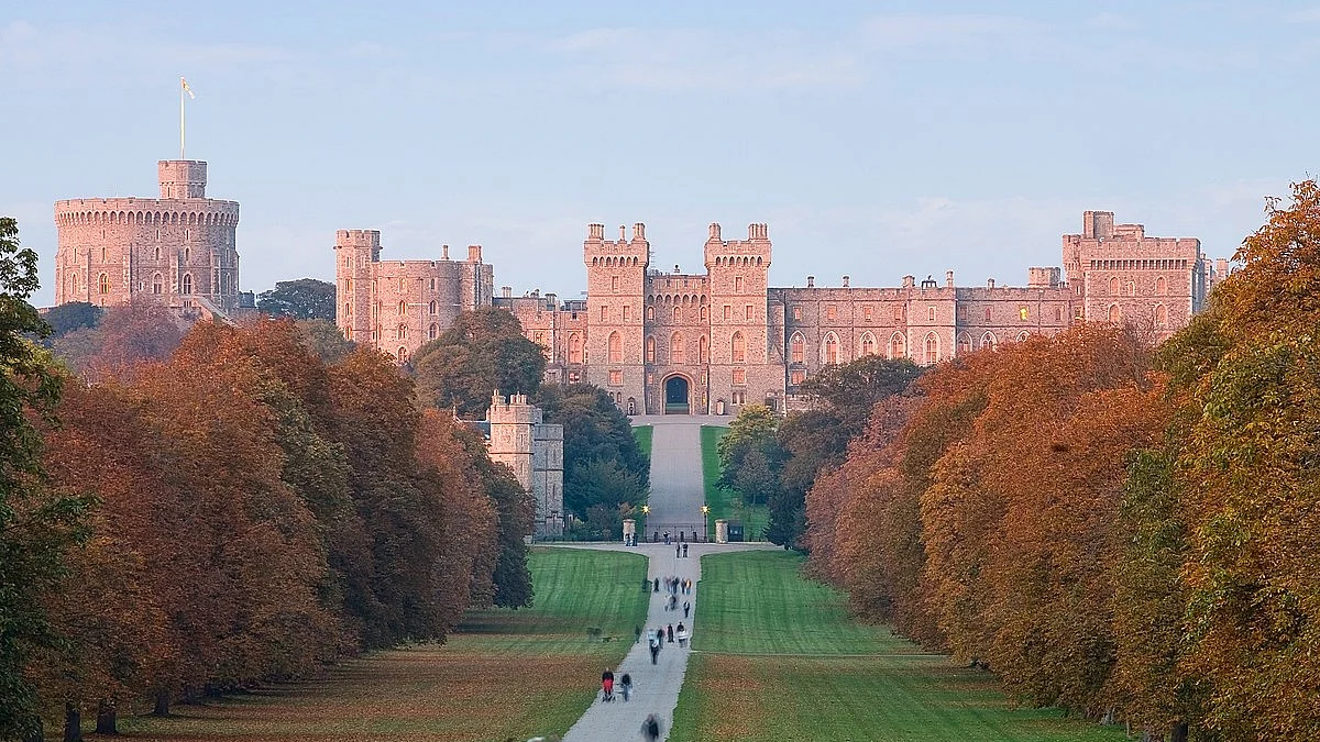 Sikh family alleges racial discrimination at Windsor Castle, threatens legal action