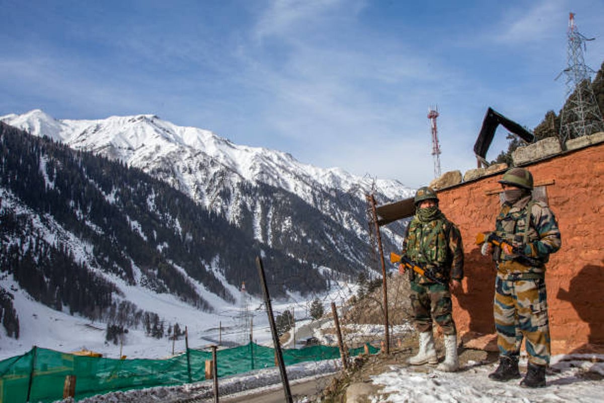 Congress demands discussion on losing 26 patrolling points at LAC in the budget session