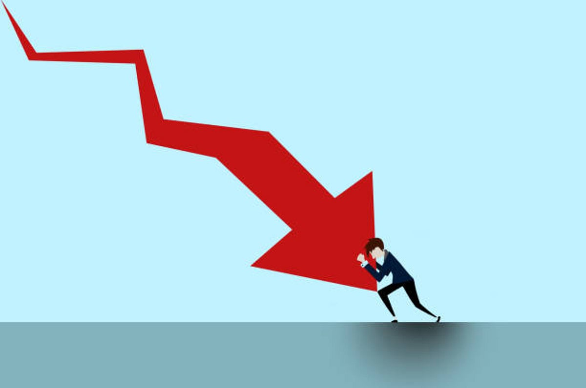 Global economic slowdown to force workers into lower quality jobs, undermining social justice: Report