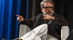 Sanjay Leela Bhansali scraps Shabana Azmi, Mumtaz’s roles in Heeramandi