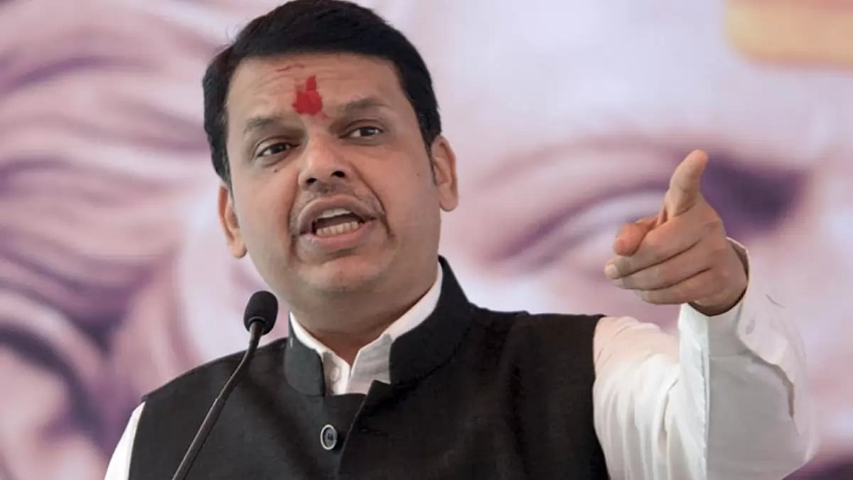 Fadnavis appears in court over non-disclosures in poll affidavits
