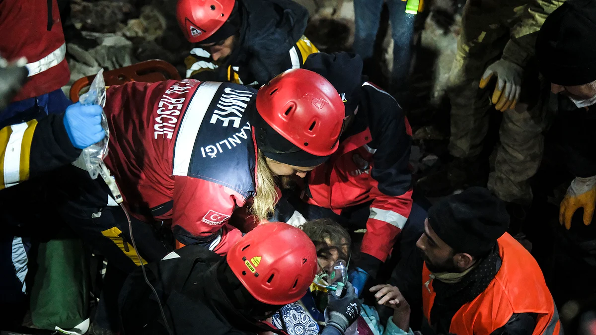 Turkey, Syria Earthquake: More than 23,000 killed, India sends 841 cartons of medicines, diagnostic kits
